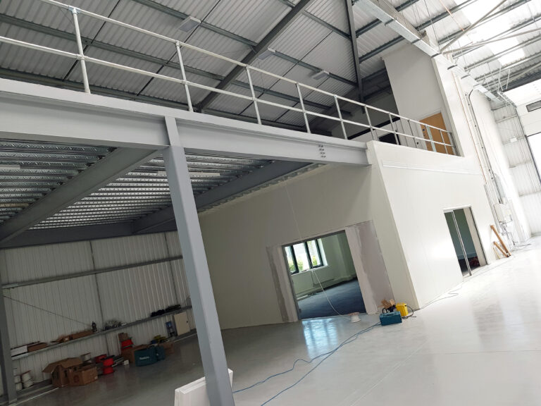 Mezzanine floor